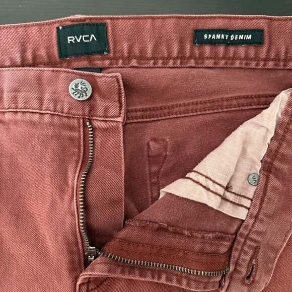 RVCA Spanky Denim Jeans Mens Sz 33 Red Slim Straight Stretch Outdoor Comfort - Picture 9 of 15